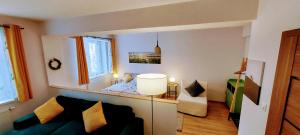 Postel nebo postele na pokoji v ubytování Atom apartment