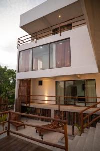 Balkón nebo terasa v ubytování La Familia Casa and Suites