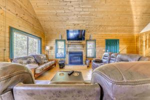 Gallery image of 16 Mi to Ski Apache Ruidoso Cabin Rental in Ruidoso