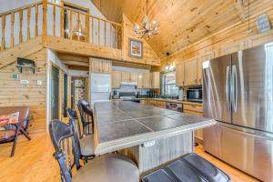 Gallery image of 16 Mi to Ski Apache Ruidoso Cabin Rental in Ruidoso +20 photos