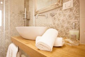 Koupelna v ubytování Suites 5 Terre La Spezia + 21 fotografií