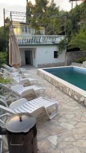 Πισίνα στο ή κοντά στο GreenHouse