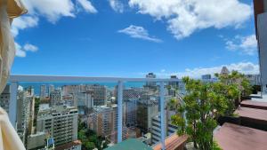 - Vistas a la ciudad desde un edificio en Lazer completo no melhor do Gonzaga, cozinha top, Garagem, en Santos