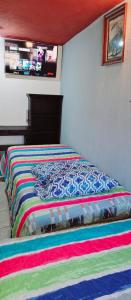 TV a/nebo společenská místnost v ubytování Hotel Ideal, Your House in Quetzaltenango + 23 fotografií