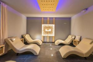 Posezení v ubytování Hotel Waldhof