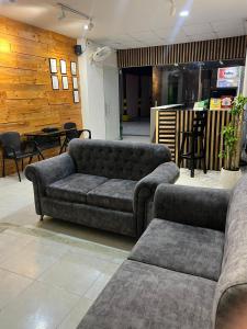 Istumisnurk majutusasutuses Hotel Almalu