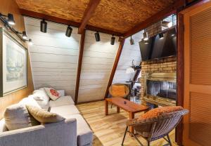 Et tv og/eller underholdning på North Shore Private Beach Frontage