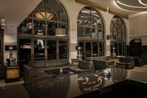 A seating area at Villa Plaza Boutique Hotel & Spa
