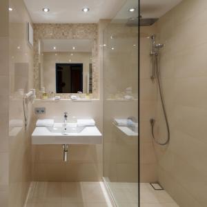 Koupelna v ubytování Hotel Europa
