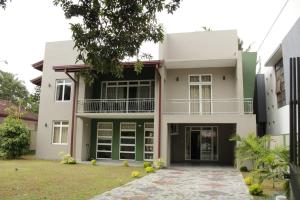 Το κτήριο όπου στεγάζεται  η βίλα