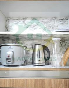 Η κουζίνα ή μικρή κουζίνα στο New Crib at Shore 3 +6 φωτογραφίες