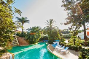 Piscina en o cerca de PortAventura Hotel PortAventura - Includes unlimited access to PortAventura Park & 1 access to Ferrari Land
