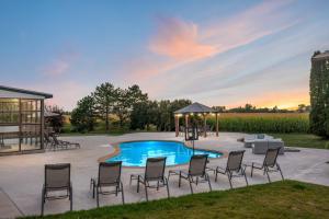Foto de la galería de NFL Draft Sleeps 30 Large Family or Group Parties en Appleton