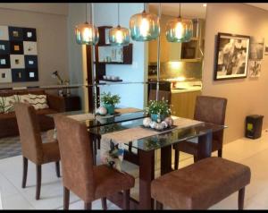 Köök või kööginurk majutusasutuses Luxurious Family Room Pico de Loro