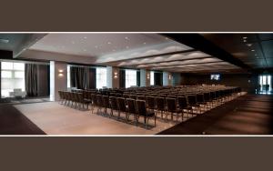 Poslovni prostori in/oz. konferenčna soba v nastanitvi Parco Dei Principi Hotel Congress & SPA + 37 fotografij