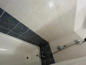 Galeriebild der Unterkunft Nice 1 Bedroom Apartment in Chloraka with a Garden in Paphos City