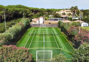 Attività di tennis o squash presso l'hotel o nelle vicinanze
