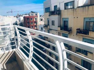 Balkón nebo terasa v ubytování Msida Classic Flat 13, close to Valletta, Sliema & Sea