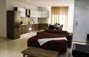 Η κουζίνα ή μικρή κουζίνα στο Msida Classic Flat 13, close to Valletta, Sliema & Sea