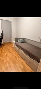Katil atau katil-katil dalam bilik di Apartment Hyllie nära Hyllie station,Emporia