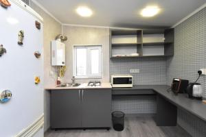 Köök või kööginurk majutusasutuses Canyon Hostel City Center