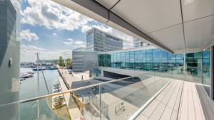 Balkón alebo terasa v ubytovaní Flatbook - Center Yacht Park Marina View