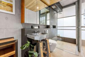 Bany a Modern & Stylish 3BR in Redfern