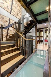 Piscina a Modern & Stylish 3BR in Redfern o a prop