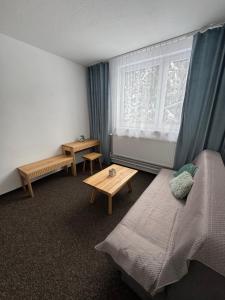 Ruang duduk di Horská chata Primula - 1000 m nad morom