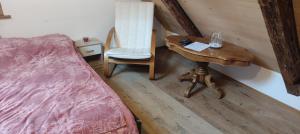 Posezení v ubytování Gurten Galerie Zimmer CLOSE