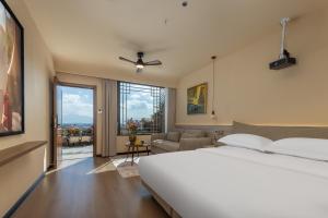 Gallery image of Lijiang BYW Mount View INN in Lijiang +52 photos