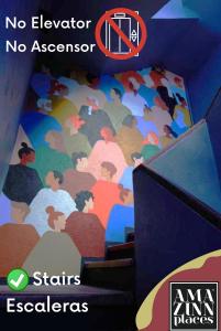 Un certificado, premio, letrero u otro documento en AmazINN Places La Condesa Roma