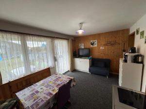Kuchyň nebo kuchyňský kout v ubytování Ferienwohnung Sonnenseite Brienz