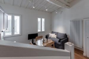 Χώρος καθιστικού στο Gelso Due