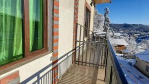 En generel udsigt til bjerge eller udsigt til bjerge taget fra chaletet + 14 billeder