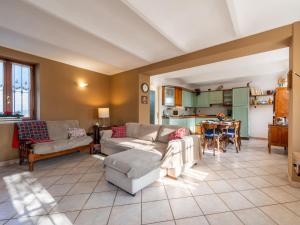 Χώρος καθιστικού στο Holiday Home al Sentiero by Interhome