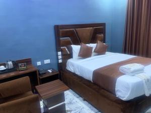 Postel nebo postele na pokoji v ubytování De-Lites Hotel + 9 fotografií