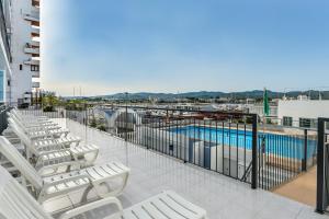 Gallery image of Aparthotel Vibra del Mar - Adults only in San Antonio