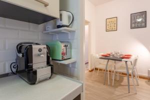 Dapur atau dapur kecil di Casina Soleggiata