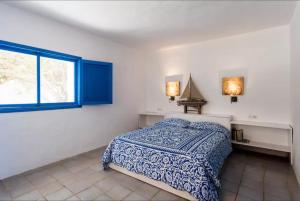 Posteľ alebo postele v izbe v ubytovaní Seaside Villa La Graciosa