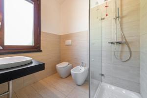 A bathroom at Villa Fico 2