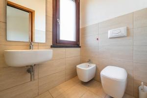A bathroom at Villa Fico 2