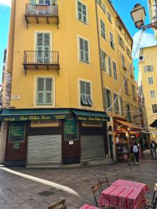 Cosy studio VIEUX NICE a 2 pas de la MER