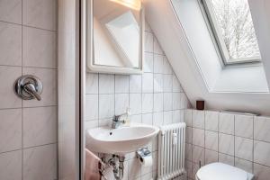 Koupelna v ubytování Haus Doktor Saeltzer + 57 fotografií