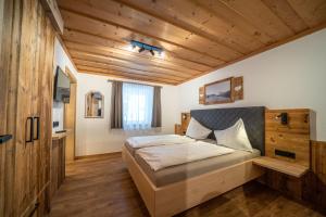 Postel nebo postele na pokoji v ubytování Das Geierberg
