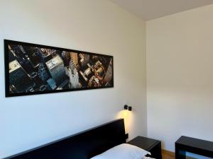 En eller flere senge i et værelse på La Finestra Sul Corso + 5 billeder