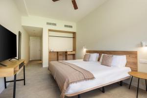 Hotel LIVVO Jandía Golf客房内的一张或多张床位