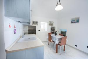 A kitchen or kitchenette at Agriturismo Villantica