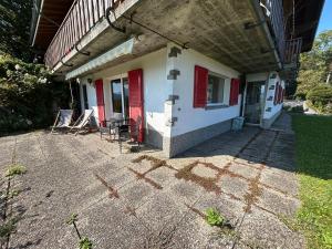 The building in which Az apartmant is located