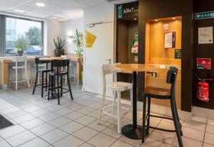 Restaurace v ubytování B&B HOTEL Toulouse Basso Cambo